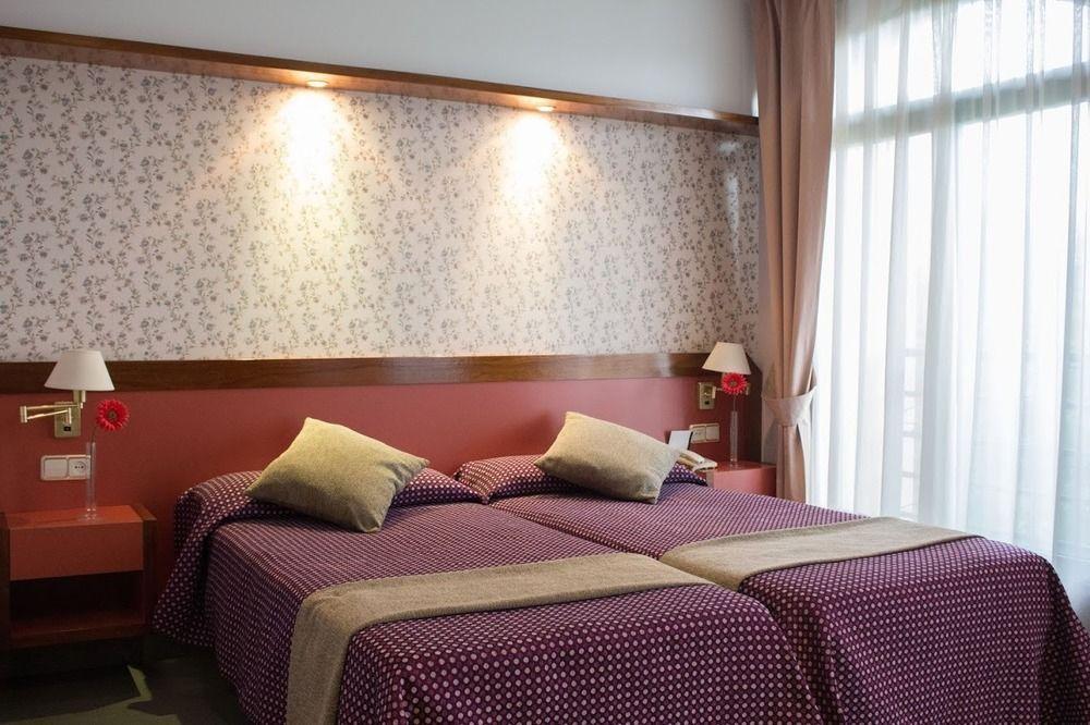Hotel Jardin De Aranjuez Exterior foto