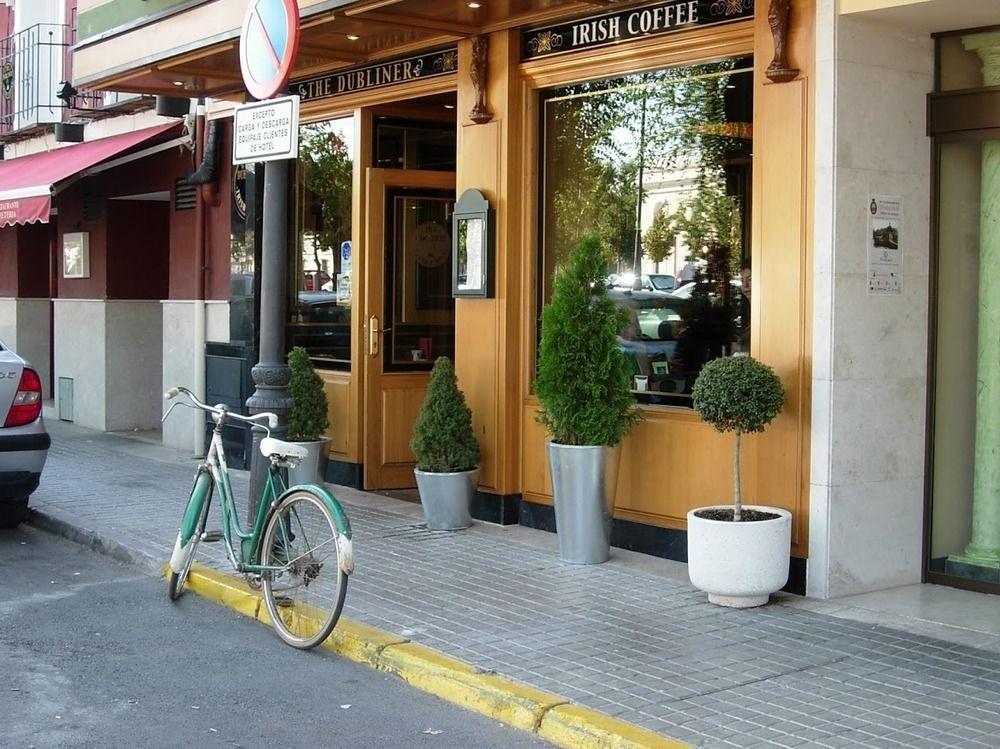 Hotel Jardin De Aranjuez Exterior foto